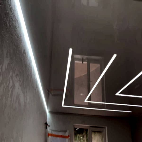 Натяжной потолок в спальню