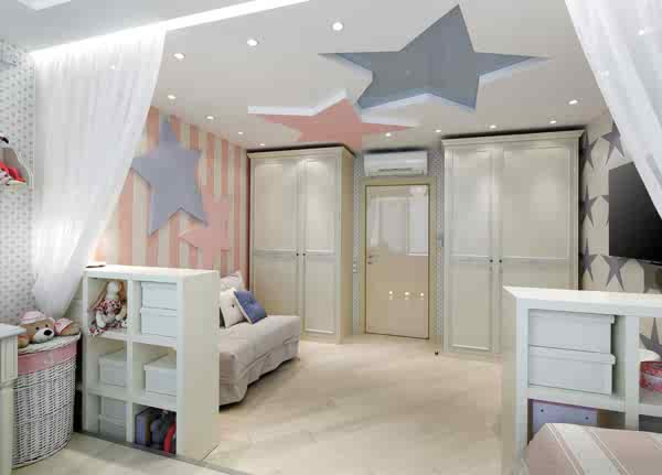 Натяжной потолок в детскую комнату